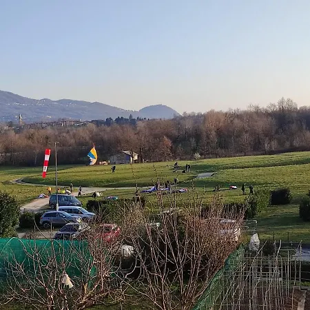 Vandrarhem Cornizzolo *