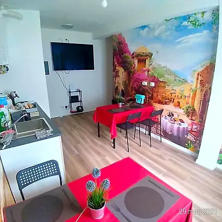 Cornizzolo Hostel