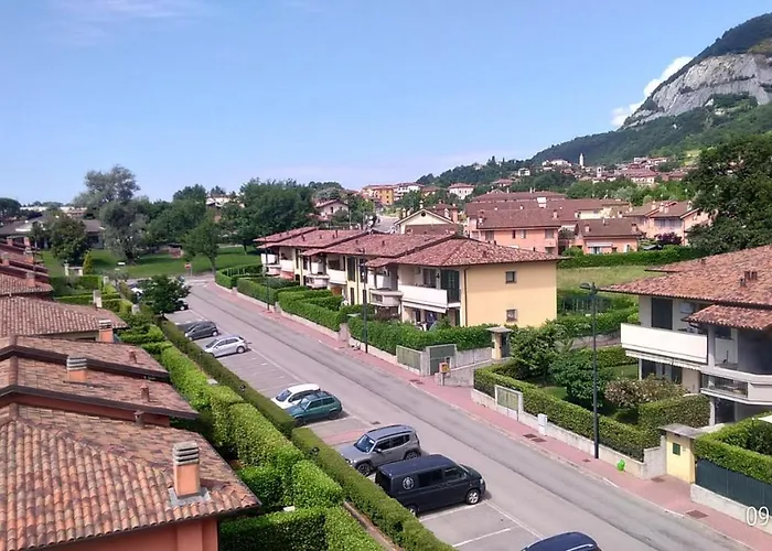Ostello Cornizzolo *